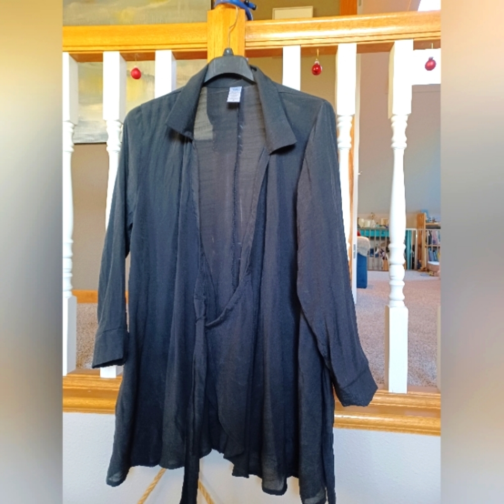 Time and Tru long coverup shirt